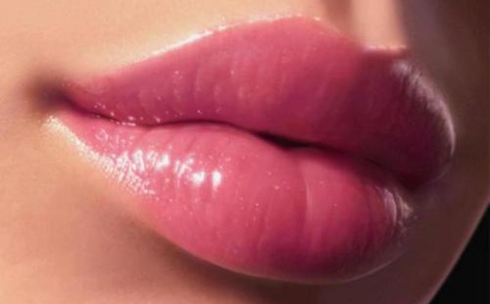 aumento labios relleno labios almeria